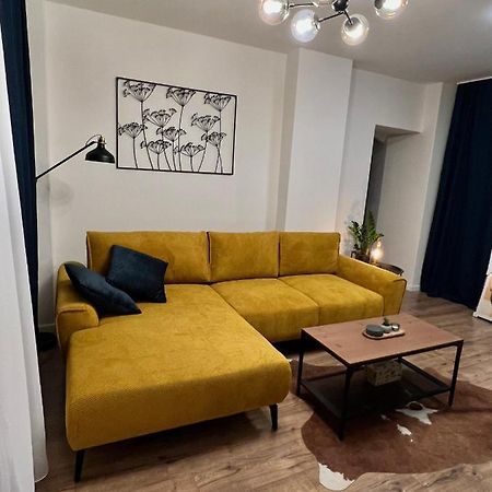 Apartment R&L Lazovna Apt 1 - Old Town And Parking Banská Bystrica Eksteriør bilde